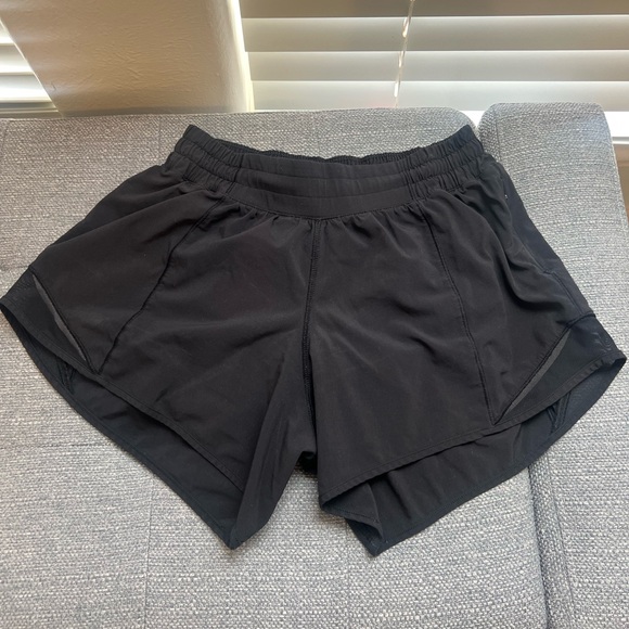 lululemon athletica Pants - Lululemon Black Hotty Hot Shorts